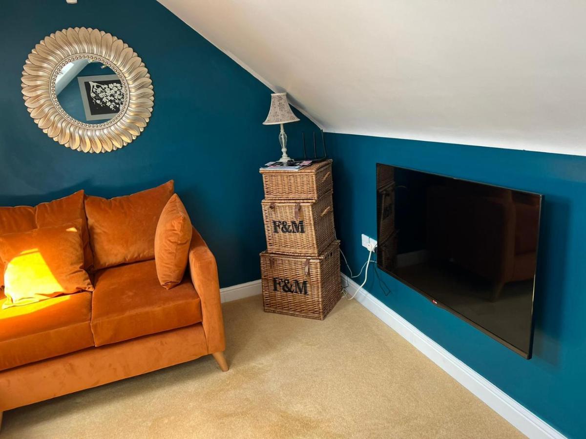 Boutique Shrewsbury Suites Eksteriør billede