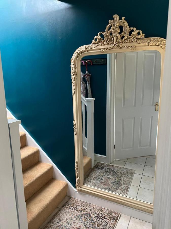 Boutique Shrewsbury Suites Eksteriør billede