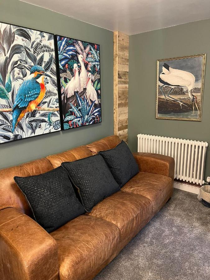 Boutique Shrewsbury Suites Eksteriør billede