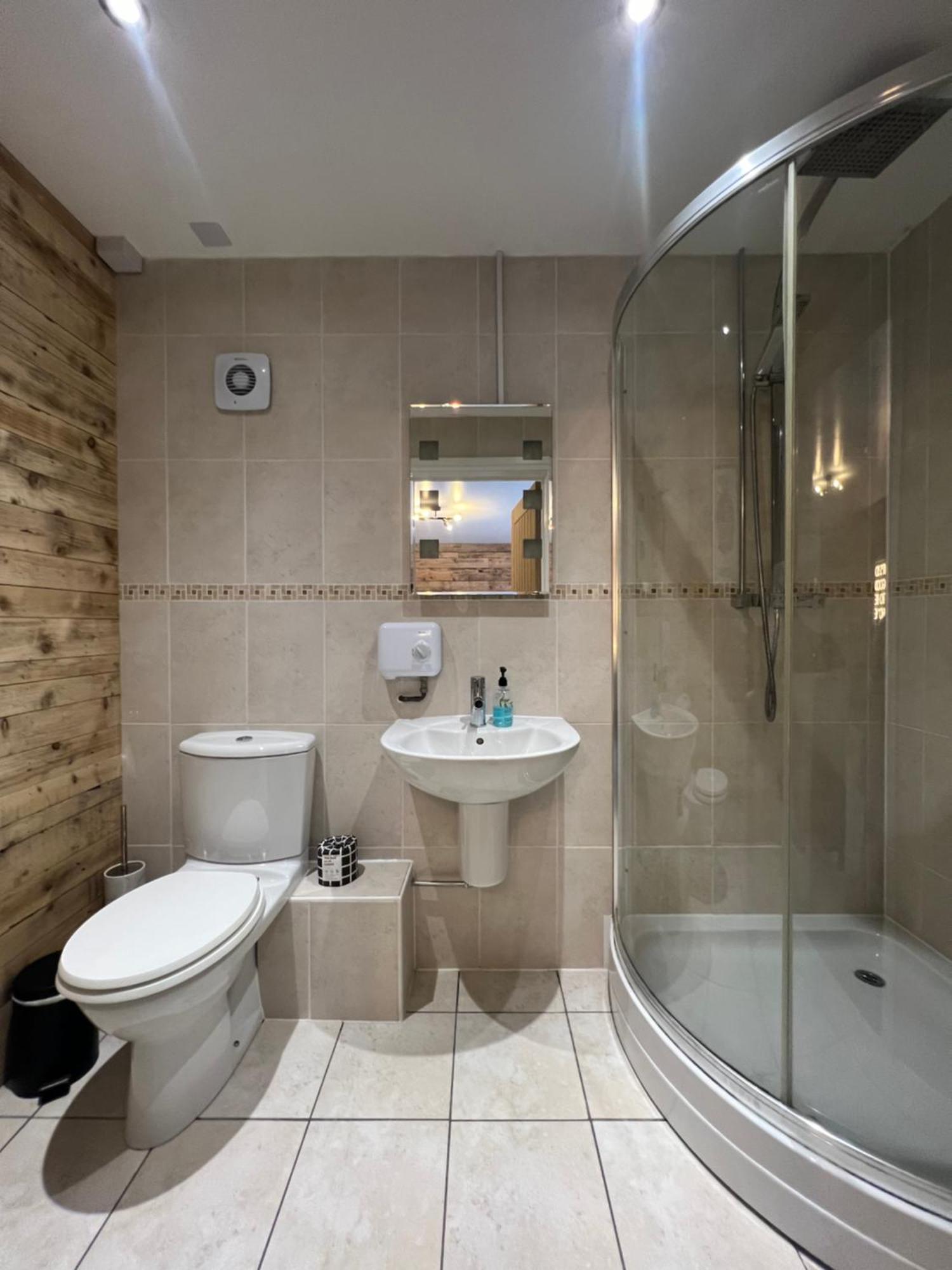 Boutique Shrewsbury Suites Eksteriør billede